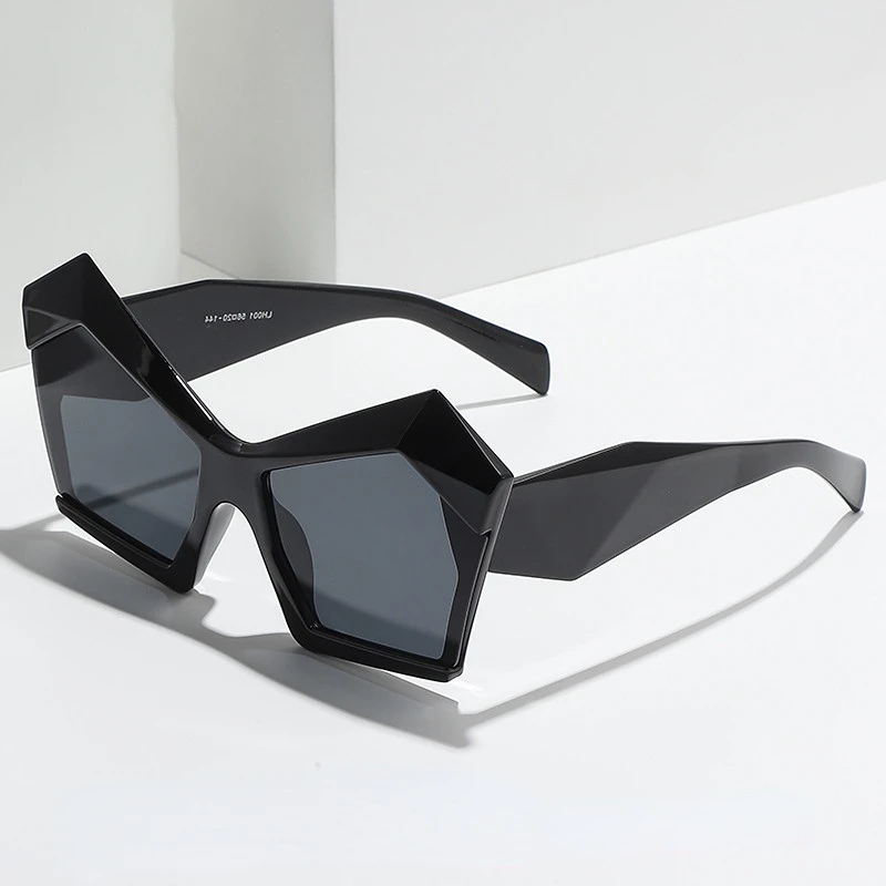 Fashion Vintage Small Frame Square Sunglasses Women 2022 Classic Luxury Brand Designer Trend Travel Sun Glasses For Female UV400
Fashion Vintage Small Frame Square Sunglasses Women 2022 Classic Luxury Brand Designer Trend Travel Sun Glasses For Female UV400