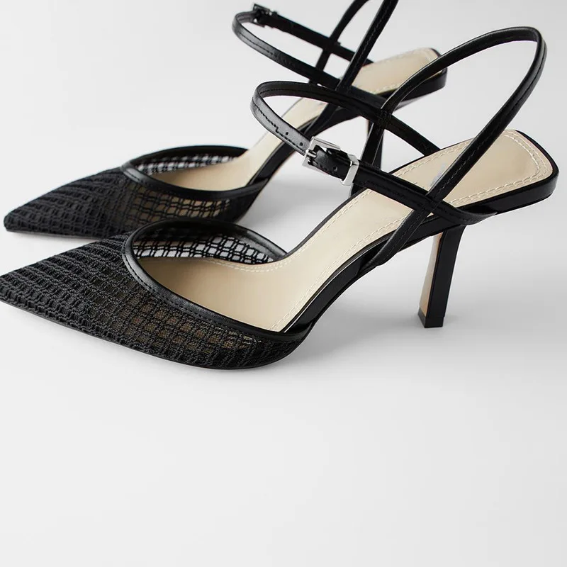 New Sandals Large Size Female Shoe High Heels Big Girls Black Comfort Fashion Stiletto Closed High-heeled Solid Hollow Out
New Sandals Large Size Female Shoe High Heels Big Girls Black Comfort Fashion Stiletto Closed High-heeled Solid Hollow Out