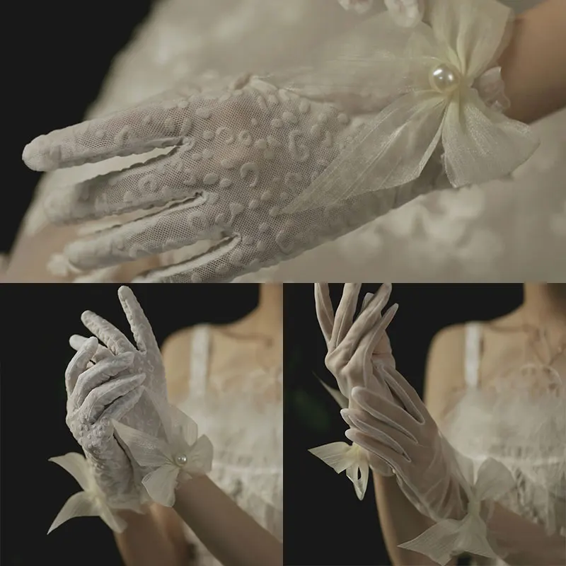 Summer Women Sunscreen Net Yarn Thin Short Transparent Pearl Dress Mittens Sexy Lace Bow Rhinestones UV Sun Driving Gloves
Summer Women Sunscreen Net Yarn Thin Short Transparent Pearl Dress Mittens Sexy Lace Bow Rhinestones UV Sun Driving Gloves