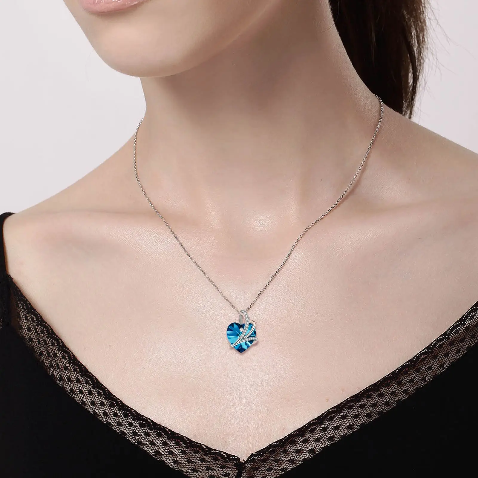 LIEBE ENGEL 925 Sterling Silver Necklace For Women Blue Heart Rhinstone Elegant Jewelry Girl Wedding Gift
LIEBE ENGEL 925 Sterling Silver Necklace For Women Blue Heart Rhinstone Elegant Jewelry Girl Wedding Gift