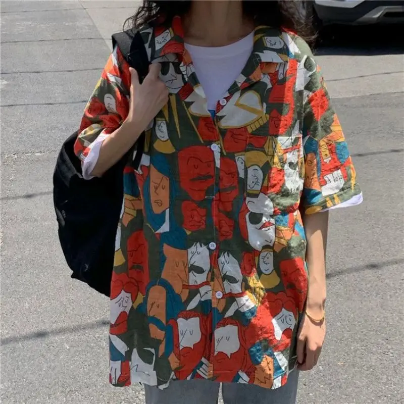 Summer Fashion Button Up Hawaiian Shirt Vintage Blouses Women Harajuku short Sleeve Female Loose Streetwear Shirts Clothes Top
Summer Fashion Button Up Hawaiian Shirt Vintage Blouses Women Harajuku short Sleeve Female Loose Streetwear Shirts Clothes Top