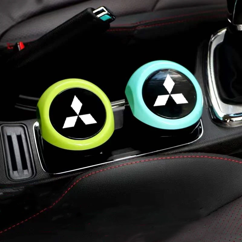 1Pcs Car Trash Can Auto Organizer Storage Bag Car Garbage Bin For Mitsubishi Lancer ASX Mirage Pajero Sport Xpander Attrage L200
1Pcs Car Trash Can Auto Organizer Storage Bag Car Garbage Bin For Mitsubishi Lancer ASX Mirage Pajero Sport Xpander Attrage L200