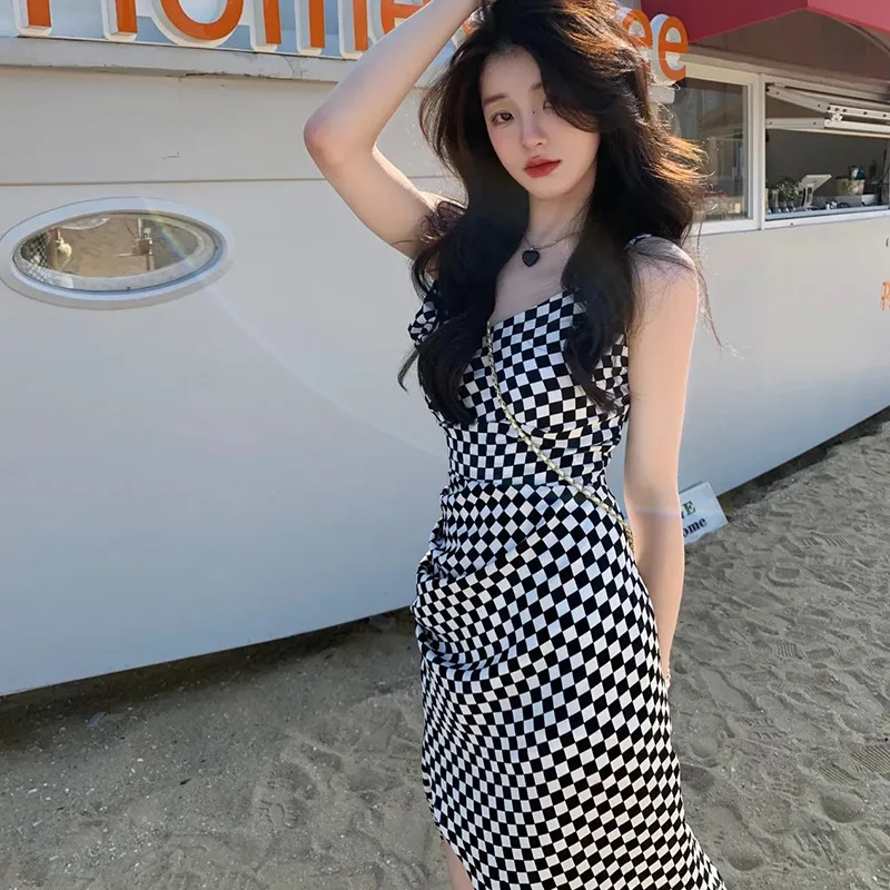 Женское облегающее мини-платье CUPNICE, шифоновое платье в клетку на бретелях-спагетти с V-образным вырезом, лето 2022 
Женское облегающее мини-платье CUPNICE, шифоновое платье в клетку на бретелях-спагетти с V-образным вырезом, лето 2022
