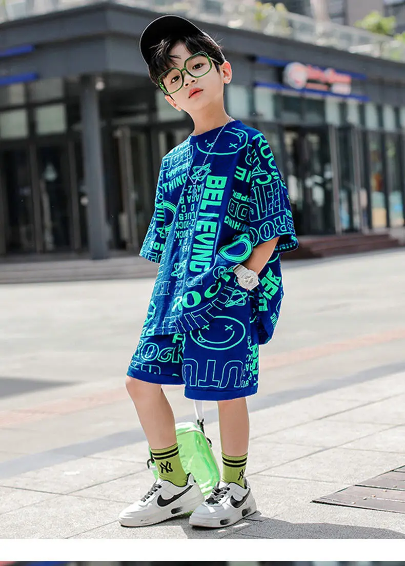 2 шт./комплект, футболка и шорты для мальчиков, на возраст 6-13 лет
2 шт./комплект, футболка и шорты для мальчиков, на возраст 6-13 лет