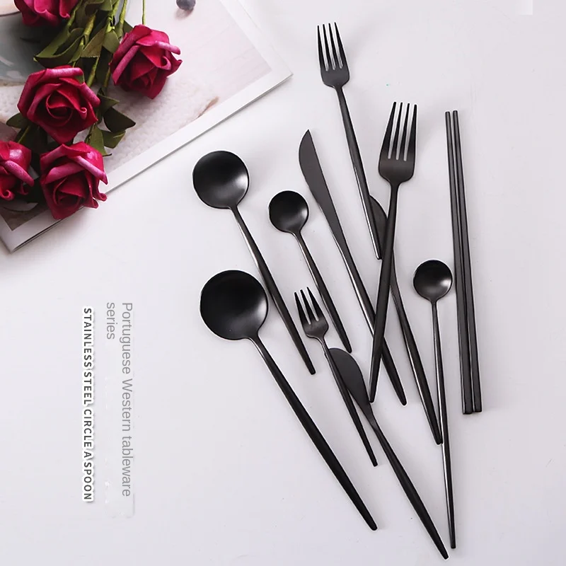 304 Full Series Western Food Soup Spoons, Vintage Titanium Black Tableware, Steak, Dessert, Knife, Fork, Spoon, and Ice Spoon
304 Full Series Western Food Soup Spoons, Vintage Titanium Black Tableware, Steak, Dessert, Knife, Fork, Spoon, and Ice Spoon