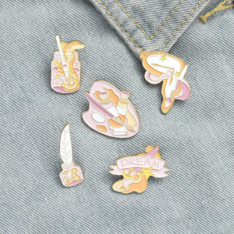 Creative Drawing Board, Paint Tray, Watercolor Pen Brooch,diy Brooch Pin, Clothing Anti-glare Buckle Badge Give A Friend A Gift
Creative Drawing Board, Paint Tray, Watercolor Pen Brooch,diy Brooch Pin, Clothing Anti-glare Buckle Badge Give A Friend A Gift