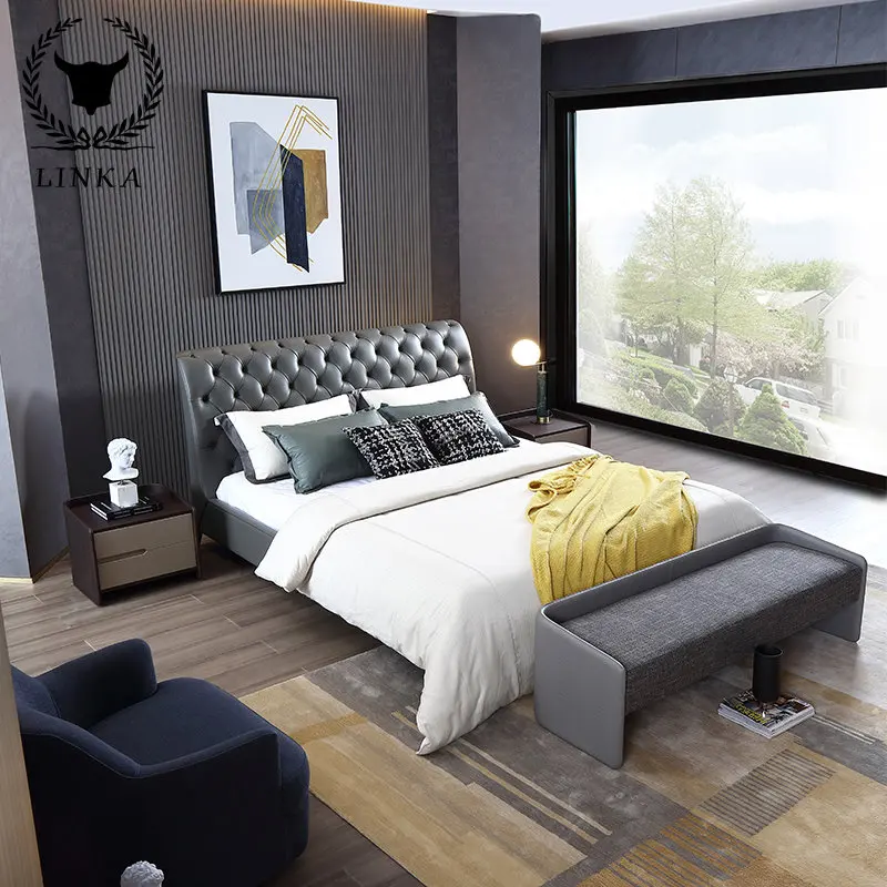 Italian style light luxury modern leather double bed minimalist style master bedroom high-end solid wood bed designer furniture
Italian style light luxury modern leather double bed minimalist style master bedroom high-end solid wood bed designer furniture