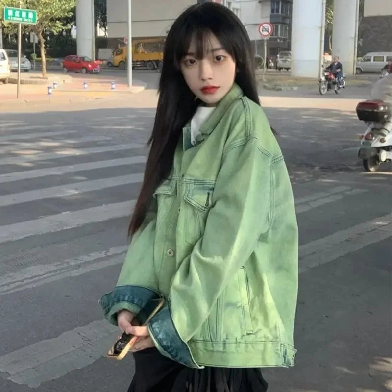 Washed Distressed Green Hip-hop Couple Style Denim Jacket For Women Spring And Autumn High Street Hip-hop Korean Loose Coat
Washed Distressed Green Hip-hop Couple Style Denim Jacket For Women Spring And Autumn High Street Hip-hop Korean Loose Coat