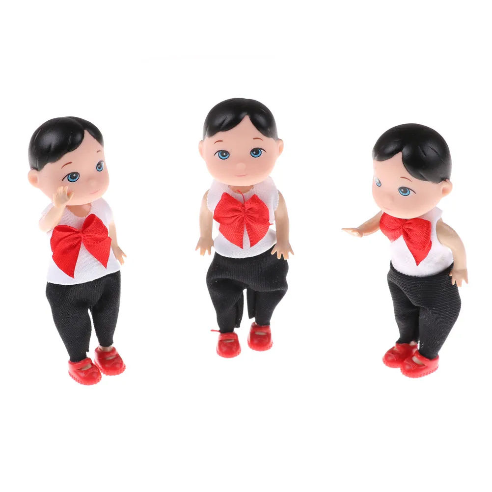 10cm Super cute small toys Fashion dolls Toys For baby boy son dolls 
10cm Super cute small toys Fashion dolls Toys For baby boy son dolls