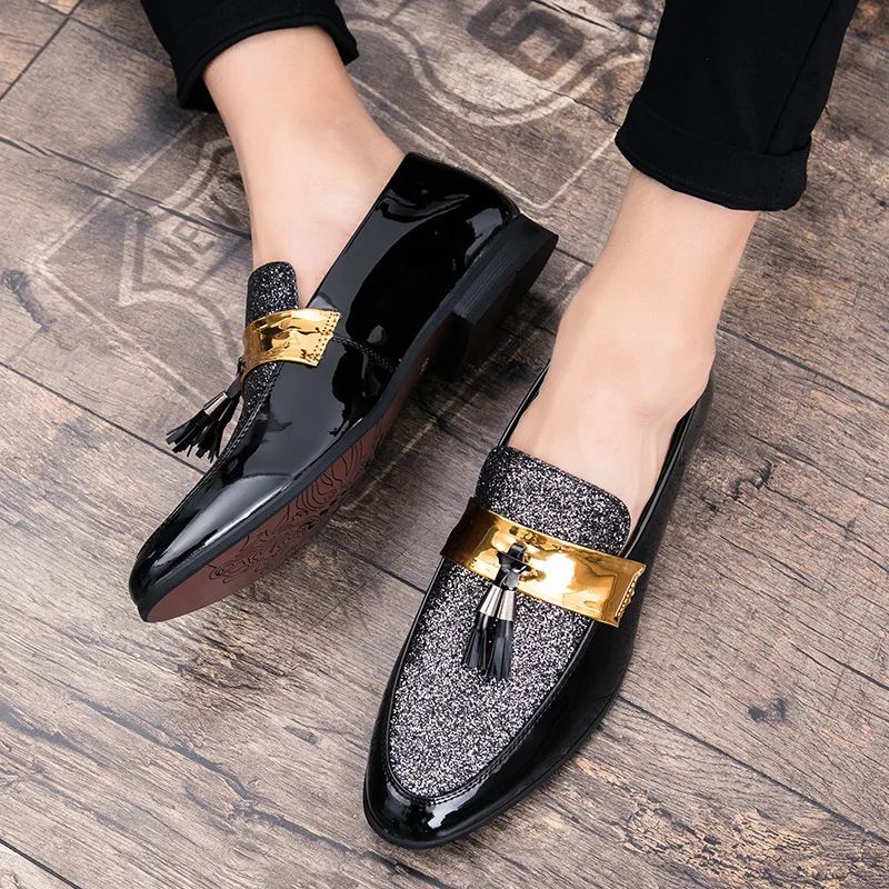 Men Oxford Shoes Pointed Toe Slip-On Shoes Men Dress Shoes Microfiber Low Top Flat Bottom PU Breathable Fashion Business Casual
Men Oxford Shoes Pointed Toe Slip-On Shoes Men Dress Shoes Microfiber Low Top Flat Bottom PU Breathable Fashion Business Casual