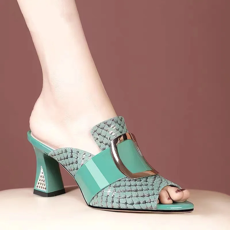 Rhinestone Half Slippers Women's Thick Heel New Summer Fashion Outwear High Heel Mesh Sandals Women's Soft Bottom Mules
Rhinestone Half Slippers Women's Thick Heel New Summer Fashion Outwear High Heel Mesh Sandals Women's Soft Bottom Mules