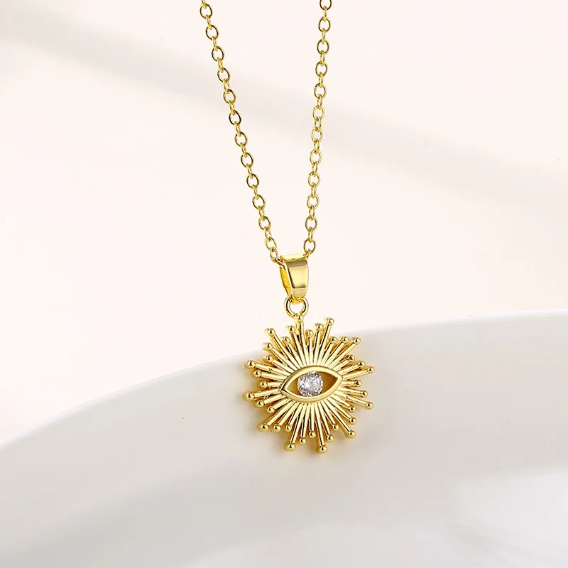 New Devil's Eye Micro Zircon-Inlaid Pendant Stainless Steel Eye Clavicle Necklace
New Devil's Eye Micro Zircon-Inlaid Pendant Stainless Steel Eye Clavicle Necklace