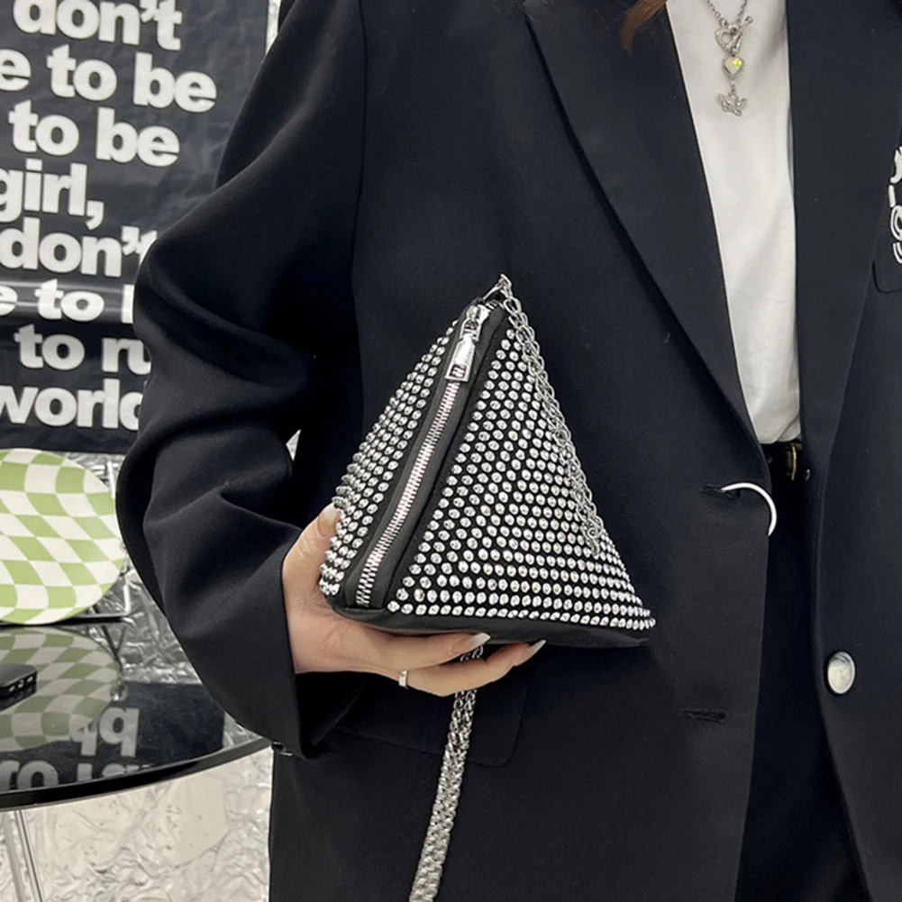 Fashion Zongzi Shaped Shoulder Crossbody Bag Rhinestone Triangle Handbags Female Chain Small Messenger Purses
Fashion Zongzi Shaped Shoulder Crossbody Bag Rhinestone Triangle Handbags Female Chain Small Messenger Purses
