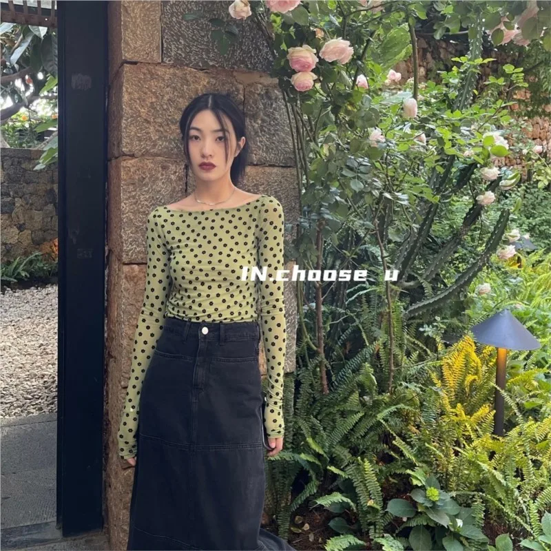 Sunscreen women Print Floral Mesh Top For Women Long Sleeve Skinny Sexy T Shirt Grunge Thin See Through Tee Shirt Femme Summer
Sunscreen women Print Floral Mesh Top For Women Long Sleeve Skinny Sexy T Shirt Grunge Thin See Through Tee Shirt Femme Summer
