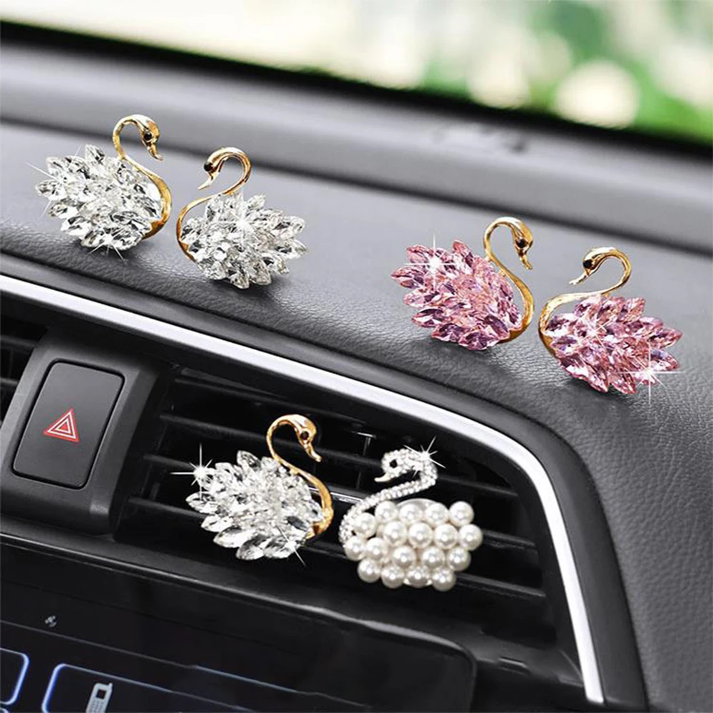 Luxury Diamond Swan Ornament for Car Interior Perfume Diffuser Pink Bling Rhinestones Aromatherapy Accessories
Luxury Diamond Swan Ornament for Car Interior Perfume Diffuser Pink Bling Rhinestones Aromatherapy Accessories