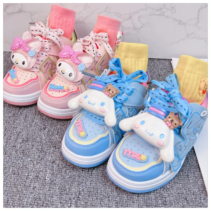 Kawaii Sanrio Cinnamoroll My Melody Board Shoe Anime Outdoor Breathable Thick-Soled Casual Loose Shoe Luminous Toy Sock New Girl
Kawaii Sanrio Cinnamoroll My Melody Board Shoe Anime Outdoor Breathable Thick-Soled Casual Loose Shoe Luminous Toy Sock New Girl