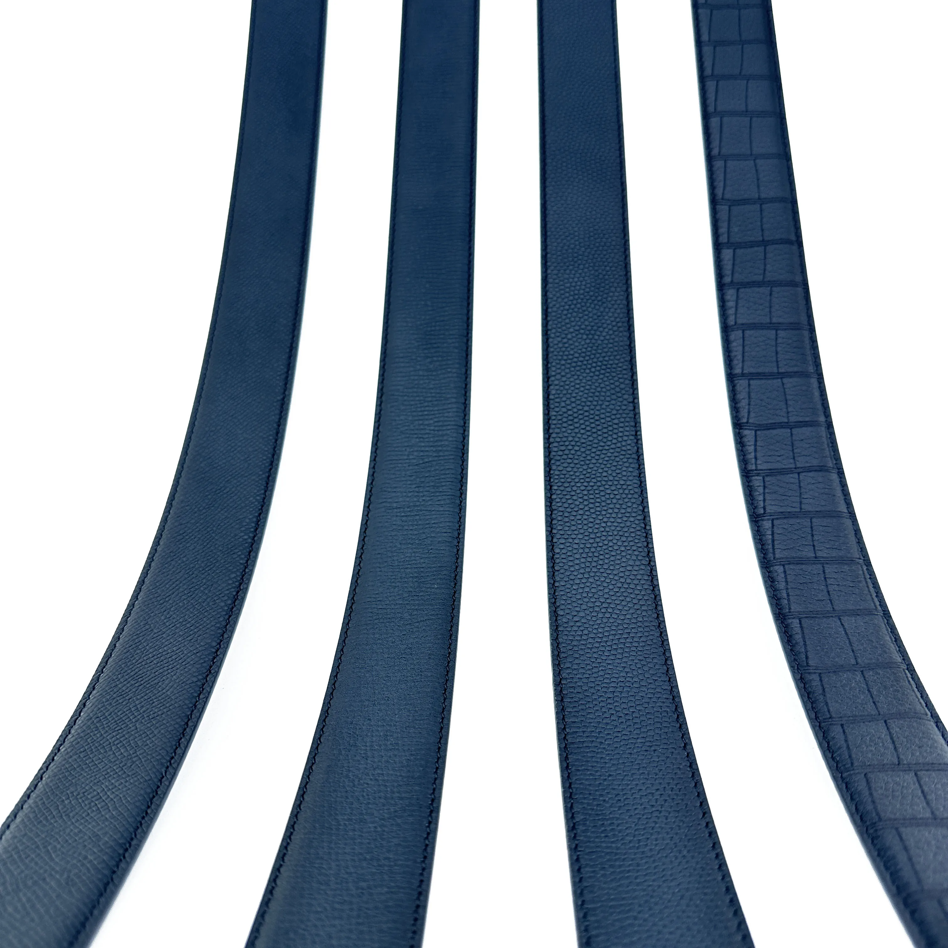 Ремень Gu Shuai шириной 3,8 см для мужчин и женщин, пояс из высококачественной воловьей кожи двусторонний для мужчин и женщин
Ремень Gu Shuai шириной 3,8 см для мужчин и женщин, пояс из высококачественной воловьей кожи двусторонний для мужчин и женщин