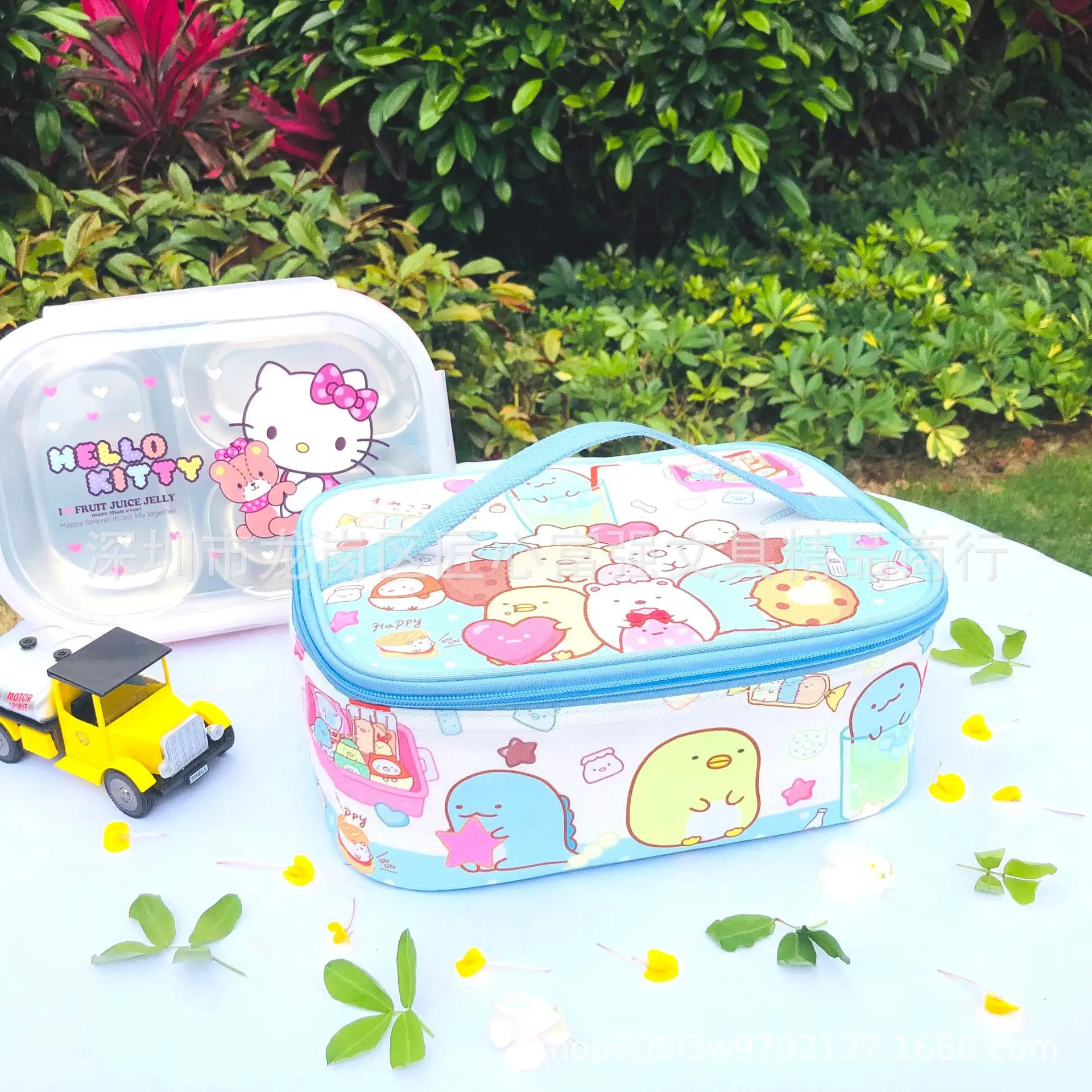 Sanrio кавайная коричная Мелодия Сумочка Hello Kitty мультяшная Милая Фотосумка большая емкость коробка для хранения для путешествий на открытом в...
Sanrio кавайная коричная Мелодия Сумочка Hello Kitty мультяшная Милая Фотосумка большая емкость коробка для хранения для путешествий на открытом в...