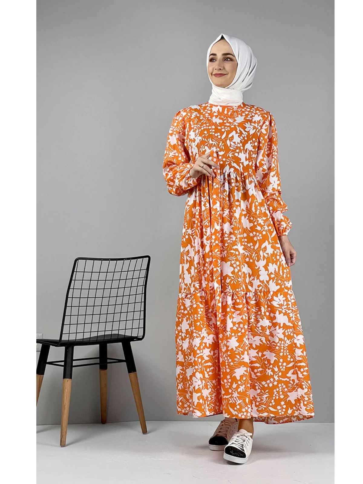 New Fashion Patterned Abaya Women Long Dress Muslim Hijab Stylish Quality Kaftan Dubai Turkey African Elegant Hot Sale Free
New Fashion Patterned Abaya Women Long Dress Muslim Hijab Stylish Quality Kaftan Dubai Turkey African Elegant Hot Sale Free