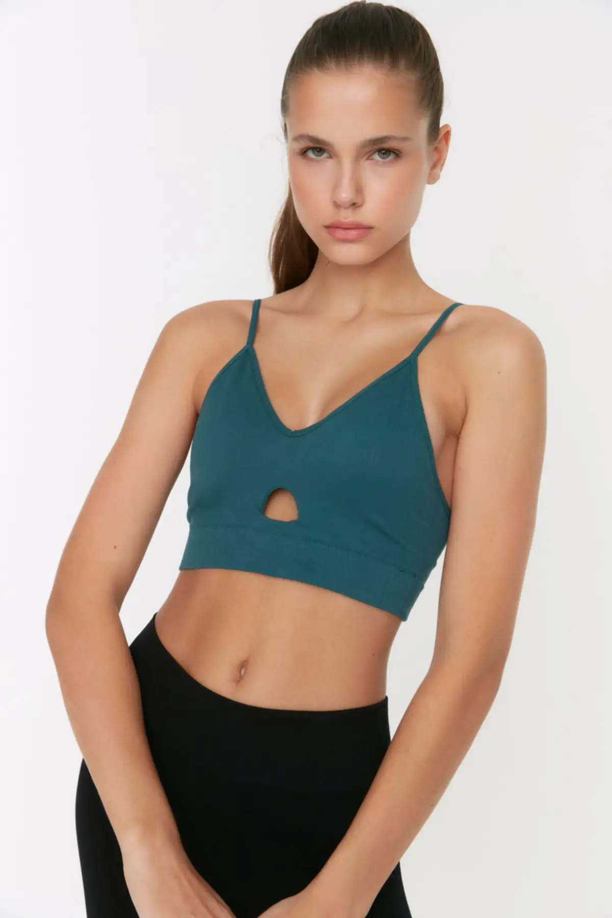 Seamless Cut Out Detail Sport Tops 
Seamless Cut Out Detail Sport Tops