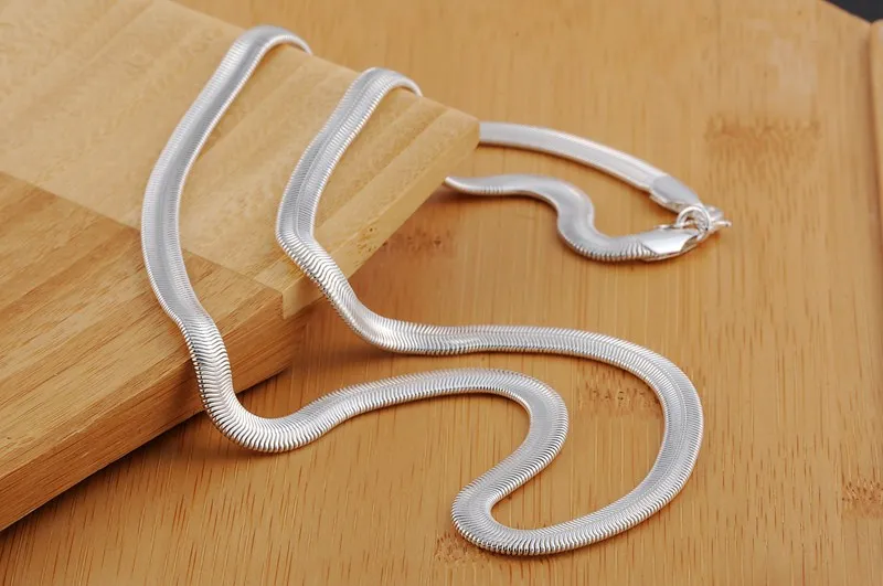 925Sterling Silver Global Popular Jewelry Silver Flat Snake6MMSoft Snake Bone Necklace Gift
925Sterling Silver Global Popular Jewelry Silver Flat Snake6MMSoft Snake Bone Necklace Gift