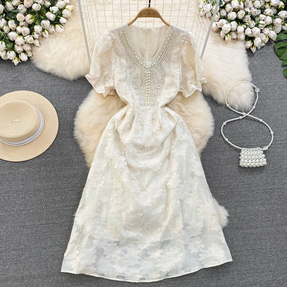 Runway Luxury Summer Jacquard Beading Dress New Fashion Women V Neck Flower Lace Up Bow Short Sleeve Office Ladies Midi Dresses
Runway Luxury Summer Jacquard Beading Dress New Fashion Women V Neck Flower Lace Up Bow Short Sleeve Office Ladies Midi Dresses