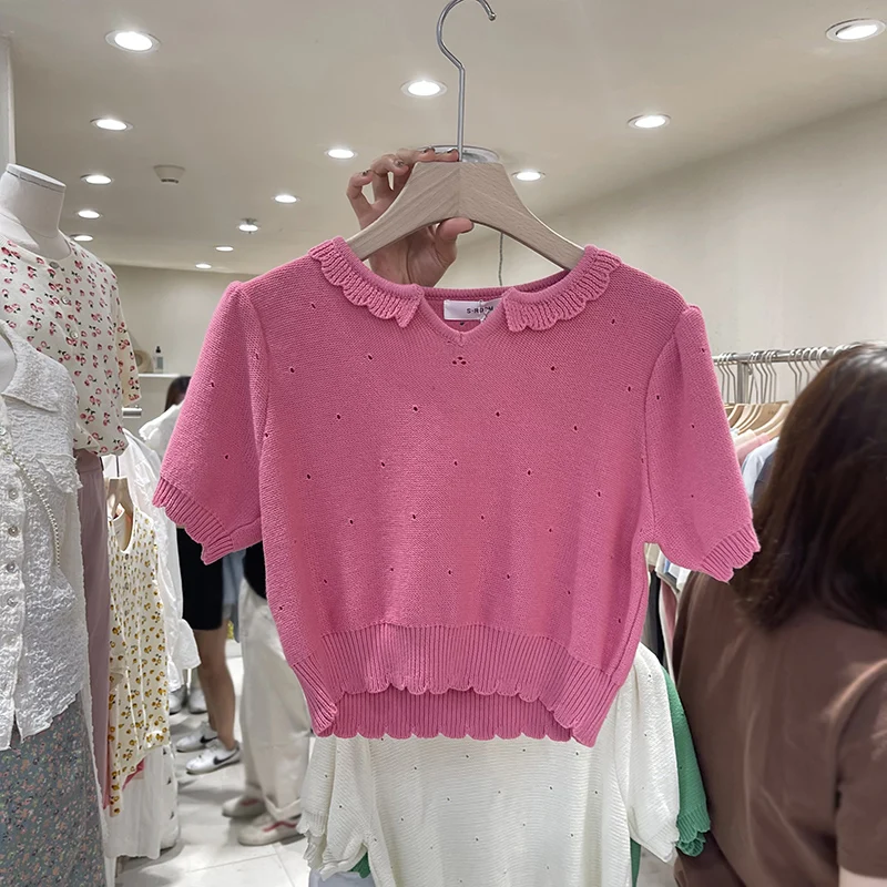 Kawaii V-Neck Summer Knitted T-Shirts Women Vintage Hollow Out Short Sleeve Casual Shirts Top Thin Knitwear Korean Pullovers
Kawaii V-Neck Summer Knitted T-Shirts Women Vintage Hollow Out Short Sleeve Casual Shirts Top Thin Knitwear Korean Pullovers