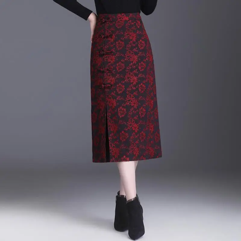 2022 Summer Vintage Women High Waisted Black Wine Red Dobby Floral Chinese Style Skirt , Woman Slim 4xl Cheongsam Skirts
2022 Summer Vintage Women High Waisted Black Wine Red Dobby Floral Chinese Style Skirt , Woman Slim 4xl Cheongsam Skirts