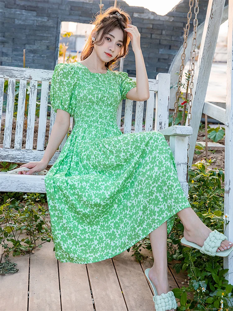 Southeast Asian Cotton Silk Fragmented Flower French Dress Women's Summer Bohemian Long Dress Large Swing Tourism Beach Dresses
Southeast Asian Cotton Silk Fragmented Flower French Dress Women's Summer Bohemian Long Dress Large Swing Tourism Beach Dresses