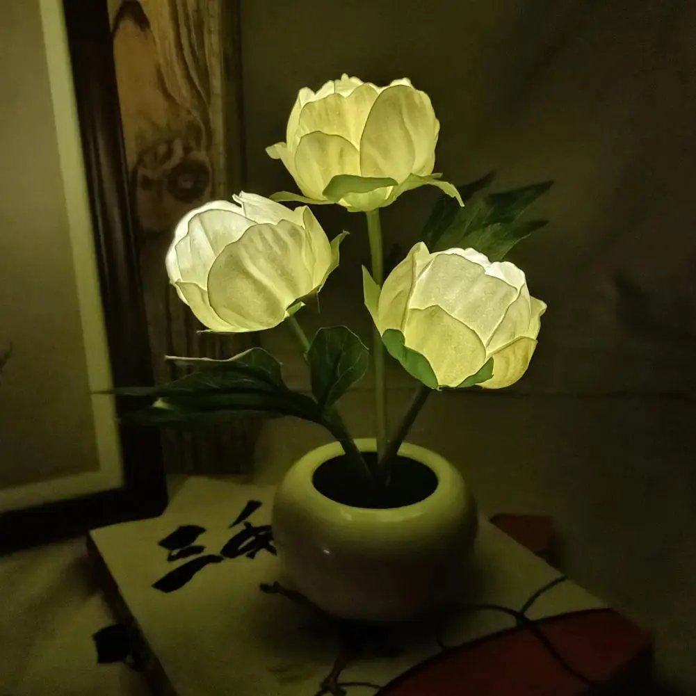 Tulip LED Lamp Realistic Looking Glare Free Fine Texture Energy-saving High Brightness Decorative Faux Leather LED Lamp Flowerpo
Tulip LED Lamp Realistic Looking Glare Free Fine Texture Energy-saving High Brightness Decorative Faux Leather LED Lamp Flowerpo