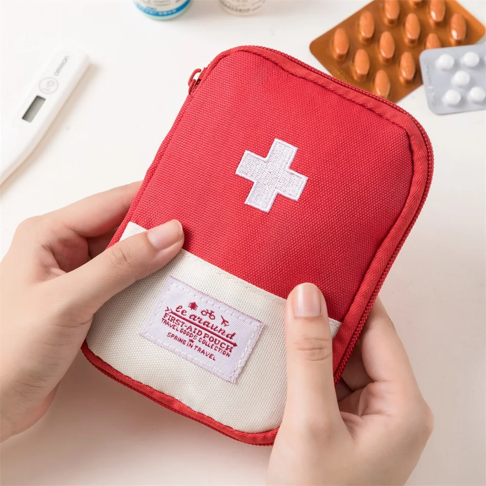 Mini Medicine Storage Bag Portable First Aid Medical Kit Travel Outdoor Camping Emergency Survival Organizer Pill Case Useful
Mini Medicine Storage Bag Portable First Aid Medical Kit Travel Outdoor Camping Emergency Survival Organizer Pill Case Useful