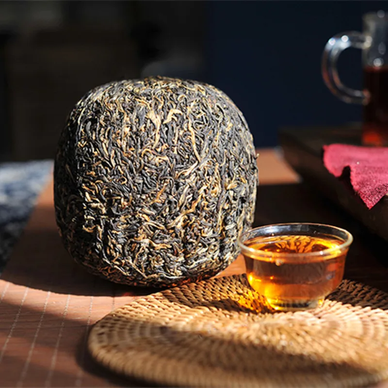 Gold Buds Dian Hong Yunnan Tea Black Feng Qing Golden Melon Tuocha Dianhong 500g for Health Care Lose Weight Tea Pot
Gold Buds Dian Hong Yunnan Tea Black Feng Qing Golden Melon Tuocha Dianhong 500g for Health Care Lose Weight Tea Pot