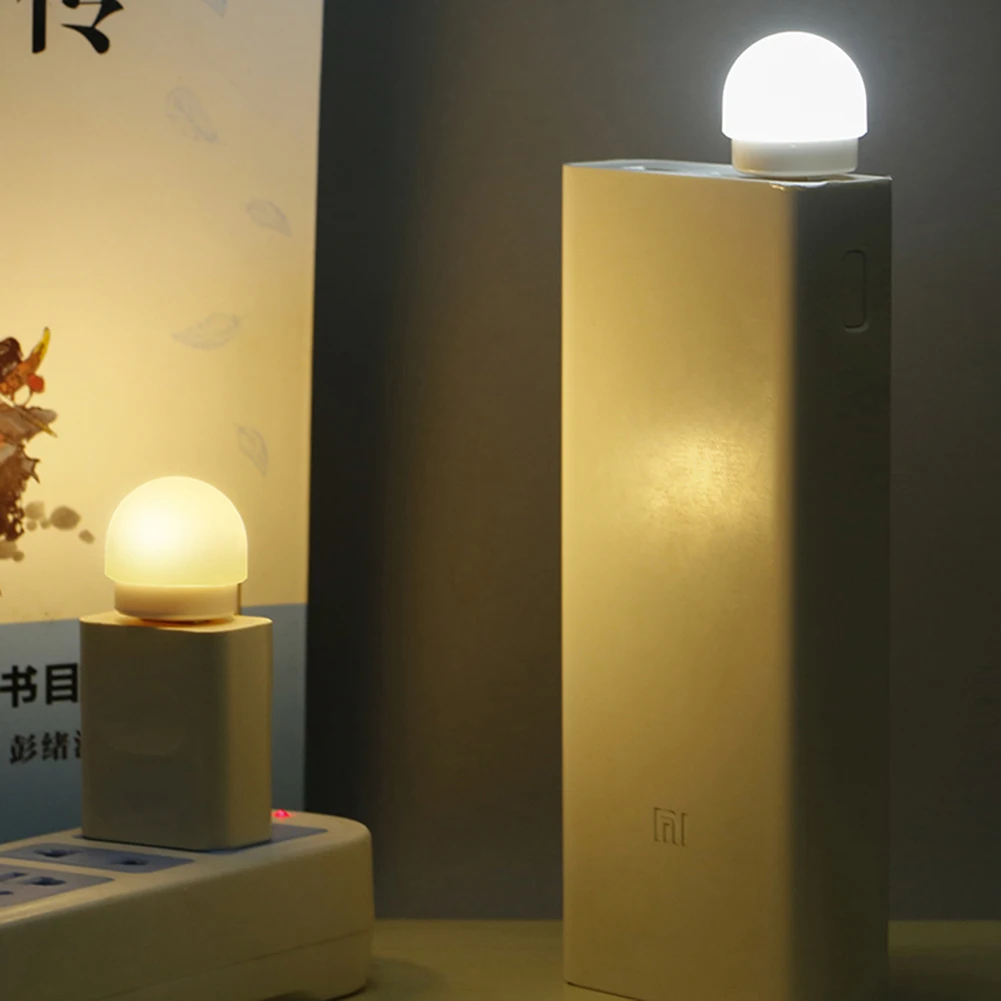 Mini USB Plug Lamp Computer Mobile Power Charging USB Small Book Lamp Portable Atmosphere Light Emergency Plug Light Night Light
Mini USB Plug Lamp Computer Mobile Power Charging USB Small Book Lamp Portable Atmosphere Light Emergency Plug Light Night Light