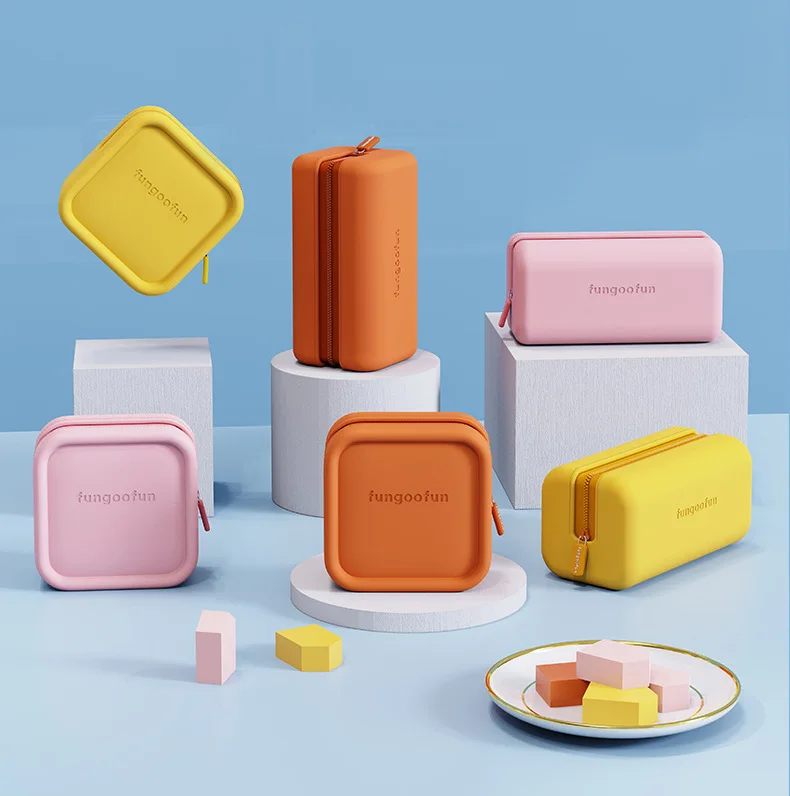 Small cosmetic bag wholesale ins large-capacity high-value storage bag portable new cosmetic storage box
Small cosmetic bag wholesale ins large-capacity high-value storage bag portable new cosmetic storage box