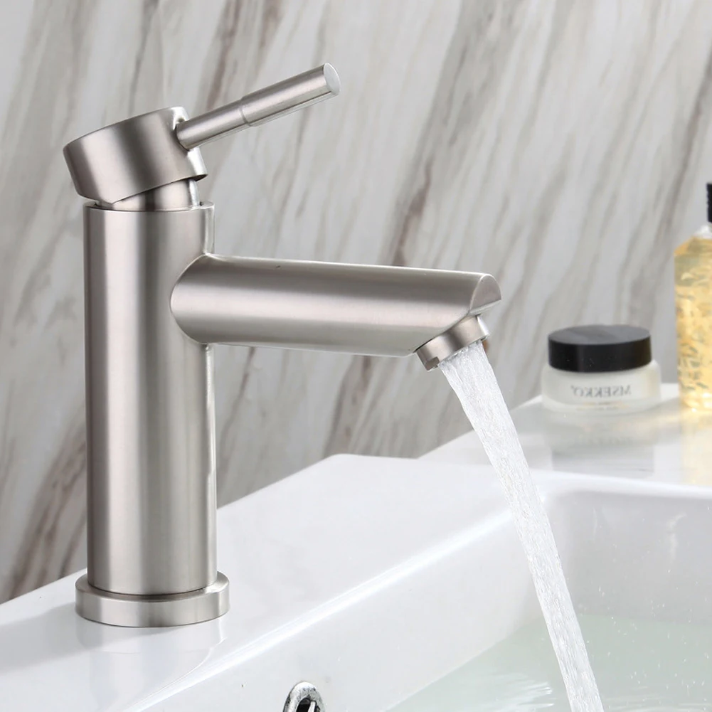 Kitchen Sink Faucet Faucet Bathroom Outdoor Basin Indoor Kitchen Silver Single Handle Stainless Steel Universal
Kitchen Sink Faucet Faucet Bathroom Outdoor Basin Indoor Kitchen Silver Single Handle Stainless Steel Universal