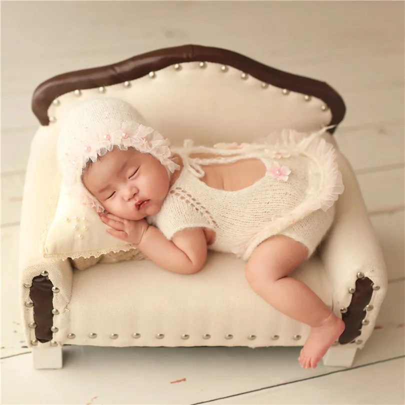 PWPROPS Gorgeous Light Red Newborn Sofa Photo Props Baby Couch Newborn Bed Photography Props Pet Sofa Bed
PWPROPS Gorgeous Light Red Newborn Sofa Photo Props Baby Couch Newborn Bed Photography Props Pet Sofa Bed