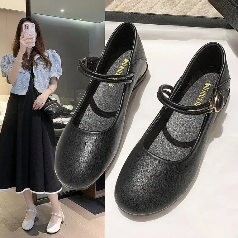 Fashion Comfort Soft Bottom Flat Shoes Women 2023 Buckle Strap Pu Leather Ballet Flats Woman Elegant Low Heels Mary Janes Mujer
Fashion Comfort Soft Bottom Flat Shoes Women 2023 Buckle Strap Pu Leather Ballet Flats Woman Elegant Low Heels Mary Janes Mujer