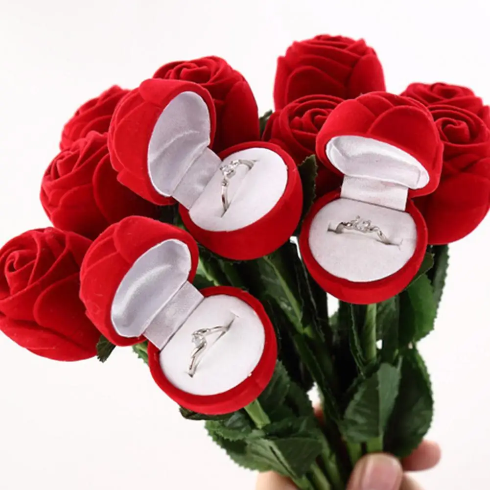1pc Romantic Rose Ring Box Flower Flocking Holder Velvet Wedding Propose Engagement Valentine Day Gift Box Packing Jewelry Case
1pc Romantic Rose Ring Box Flower Flocking Holder Velvet Wedding Propose Engagement Valentine Day Gift Box Packing Jewelry Case