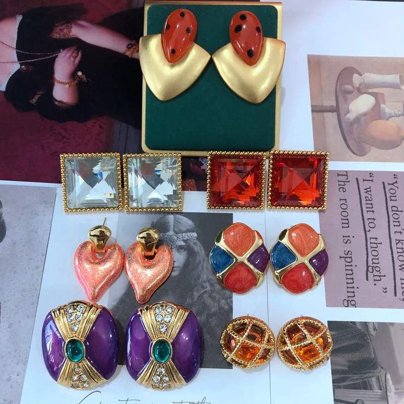 Geometry Earrings Enamel Mixed Color Metal Lines Fashion Chic Stud Accessories For Women Girls
Geometry Earrings Enamel Mixed Color Metal Lines Fashion Chic Stud Accessories For Women Girls