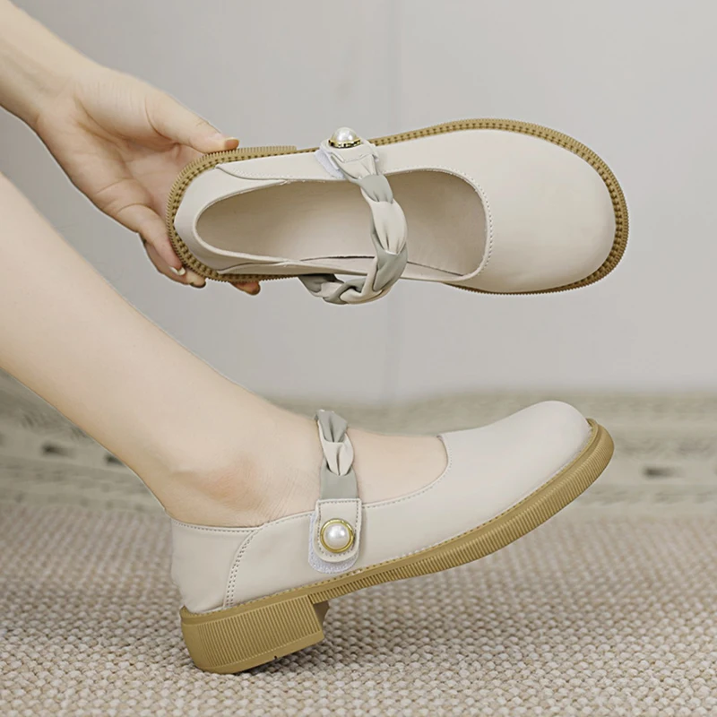 Shoes Woman Comfortable And Elegant Autumn Round Toe Loafers With Fur Oxfords Female Footwear Casual Sneaker Low Heels British S
Shoes Woman Comfortable And Elegant Autumn Round Toe Loafers With Fur Oxfords Female Footwear Casual Sneaker Low Heels British S