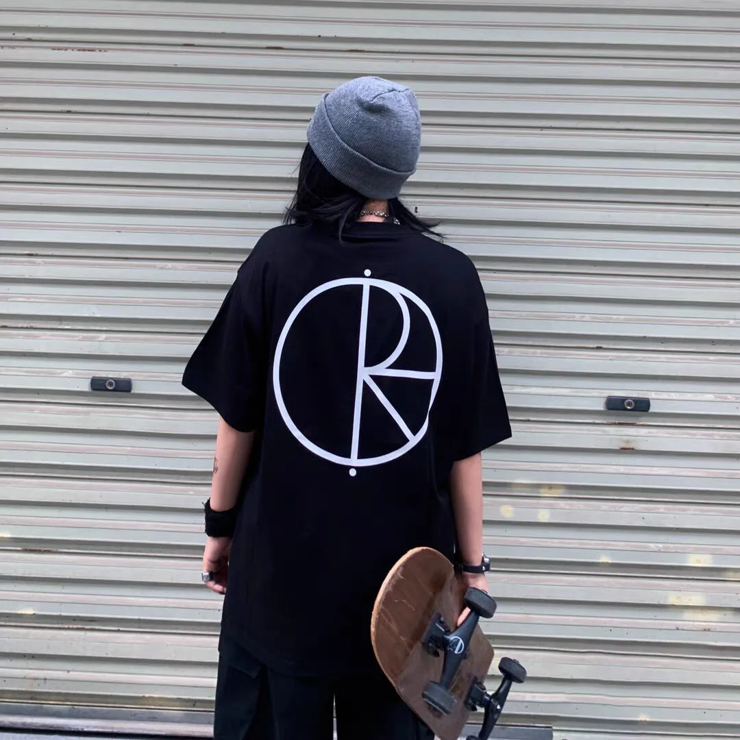 High quality Tshirt Men's Women‘s Skateboard Sports Street trend Loose Tee Tops 2023 Summer Couple Printed Design Short Sleeves
High quality Tshirt Men's Women‘s Skateboard Sports Street trend Loose Tee Tops 2023 Summer Couple Printed Design Short Sleeves