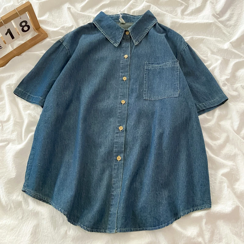 Summer Women Denim Blouse Lapel Short Sleeve Casual Loose Shirt 2023 New Retro Blue Single Breasted Thin Denim Tops Cardigan
Summer Women Denim Blouse Lapel Short Sleeve Casual Loose Shirt 2023 New Retro Blue Single Breasted Thin Denim Tops Cardigan