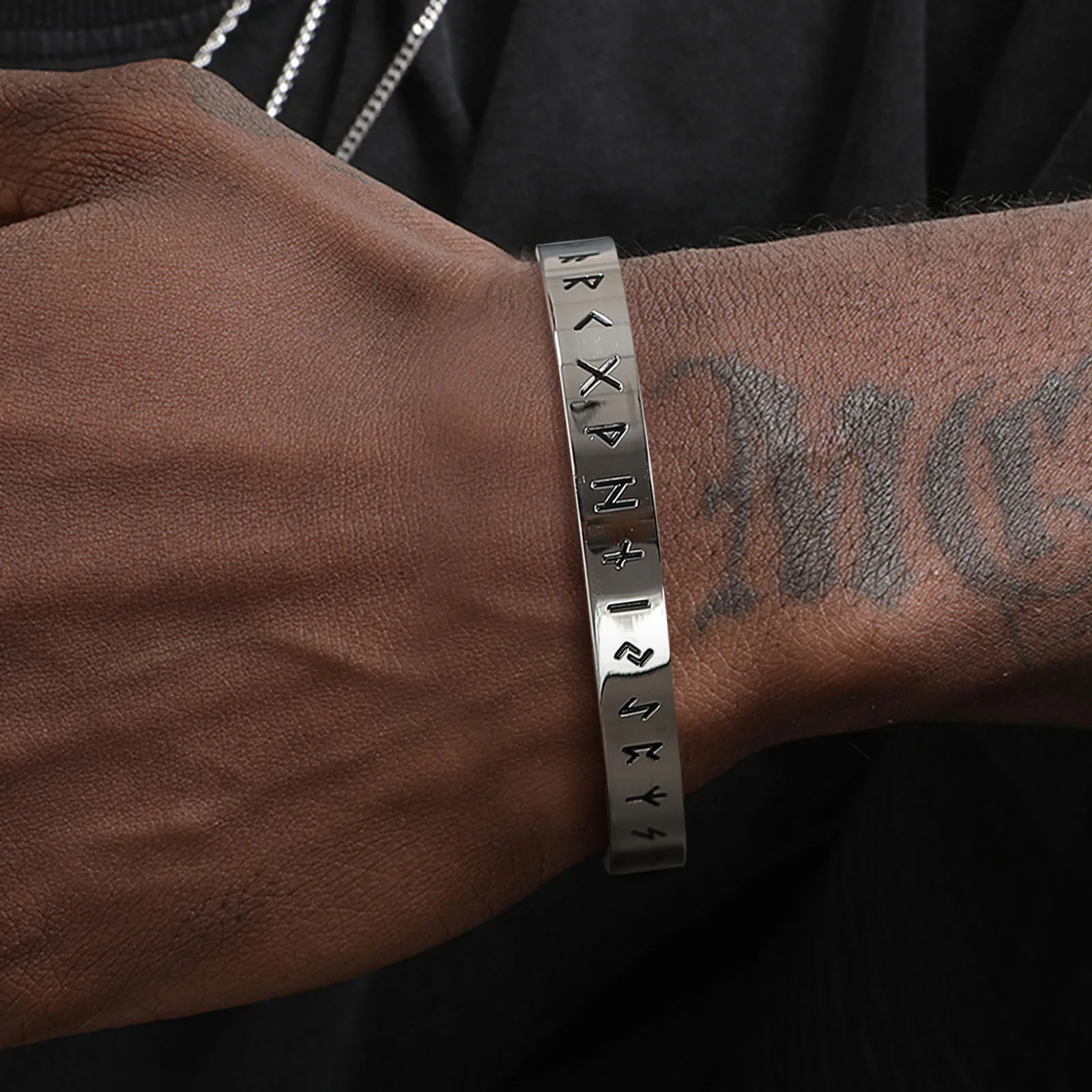 Men's Stainless Steel Viking Rune Bangle Norse Cuff Vintage Bracelet 
Men's Stainless Steel Viking Rune Bangle Norse Cuff Vintage Bracelet