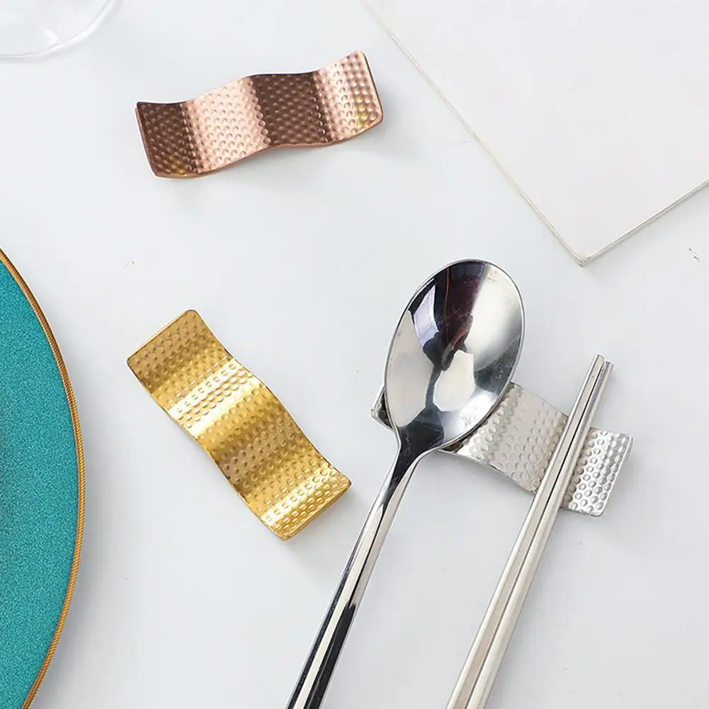 Chopstick Rest Rack Japanese Style Delicate Stainless Steel Anti-stick Chopstick Spoon Rest Tableware Supplies
Chopstick Rest Rack Japanese Style Delicate Stainless Steel Anti-stick Chopstick Spoon Rest Tableware Supplies