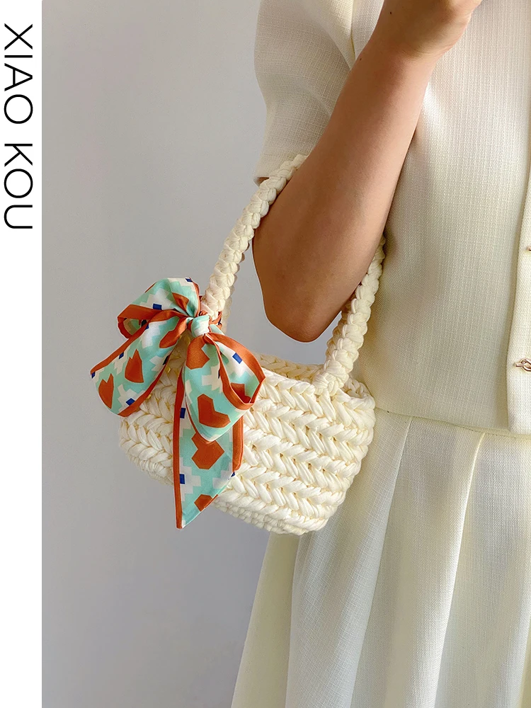 Fishbone bag diy hand-woven bag cloth line material bag crochet homemade ins the same bucket bag female
Fishbone bag diy hand-woven bag cloth line material bag crochet homemade ins the same bucket bag female