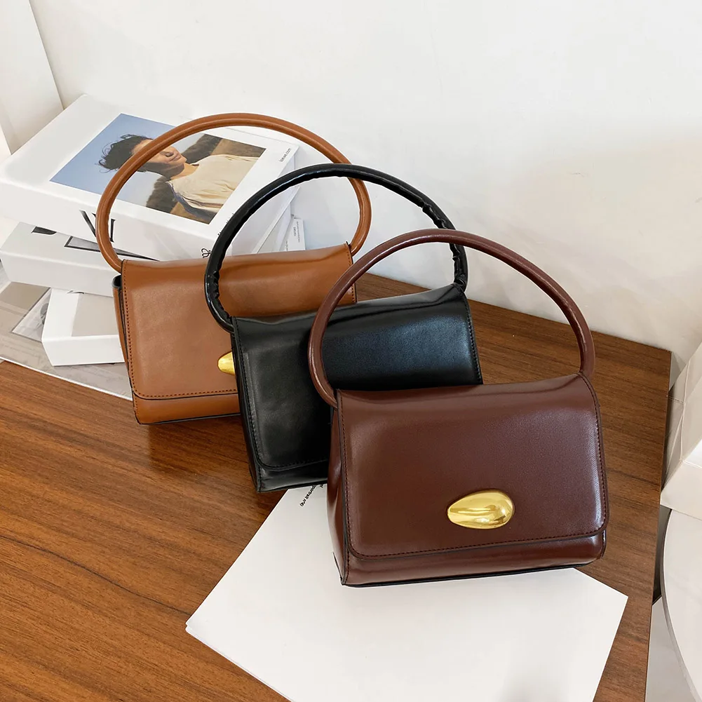 Clutch Bags Designer Mini Shoulder Bag Fashion Solid Color Women Handbag Retro PU Totes Shoulder Female Underarm Bag
Clutch Bags Designer Mini Shoulder Bag Fashion Solid Color Women Handbag Retro PU Totes Shoulder Female Underarm Bag