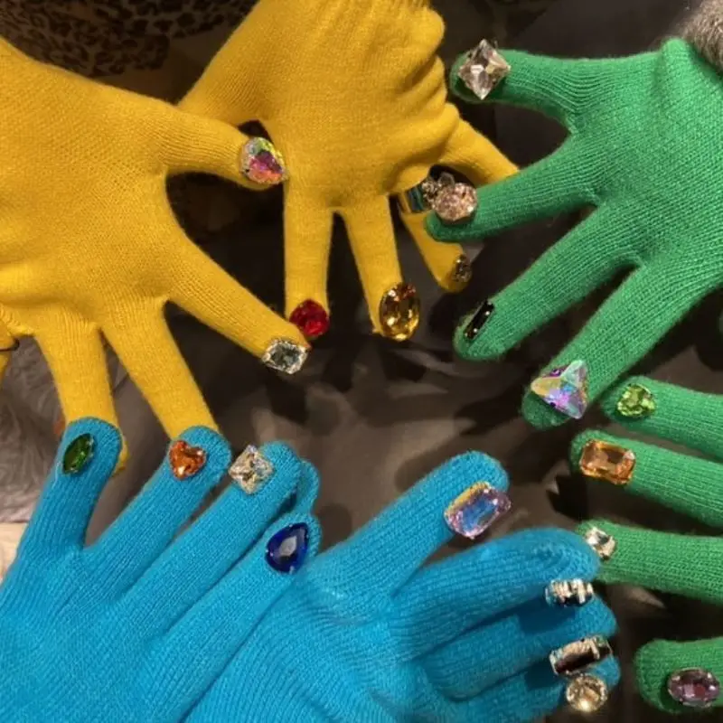 Funny Rhinestone Knitted Gloves Women Winter Warm Glove Luxury Crystal Solid Full Finger Touchscreen Mittens Personality Gloves
Funny Rhinestone Knitted Gloves Women Winter Warm Glove Luxury Crystal Solid Full Finger Touchscreen Mittens Personality Gloves