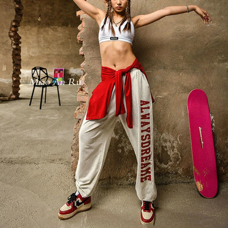 Korean Fashion Jazz Dance Trousers Women Streetwear High Waist E Girl Straight Jogger Pants Y2K Clothes Sports Women Sweatpants
Korean Fashion Jazz Dance Trousers Women Streetwear High Waist E Girl Straight Jogger Pants Y2K Clothes Sports Women Sweatpants