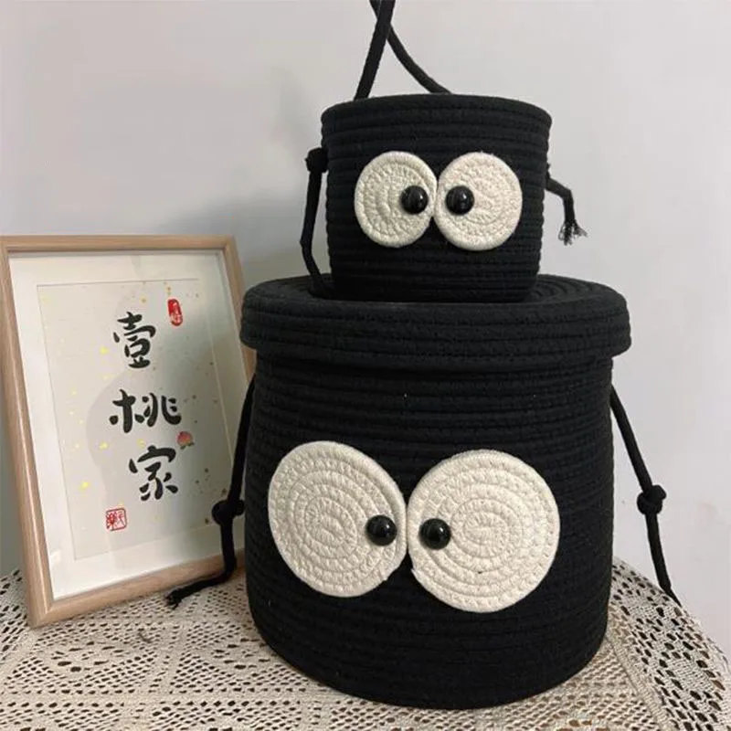 Милая корзина для хранения конфет, настольный органайзер для косметики и ювелирных изделий из хлопка с ручкой, пылезащитные украшения, корз...
Милая корзина для хранения конфет, настольный органайзер для косметики и ювелирных изделий из хлопка с ручкой, пылезащитные украшения, корз...