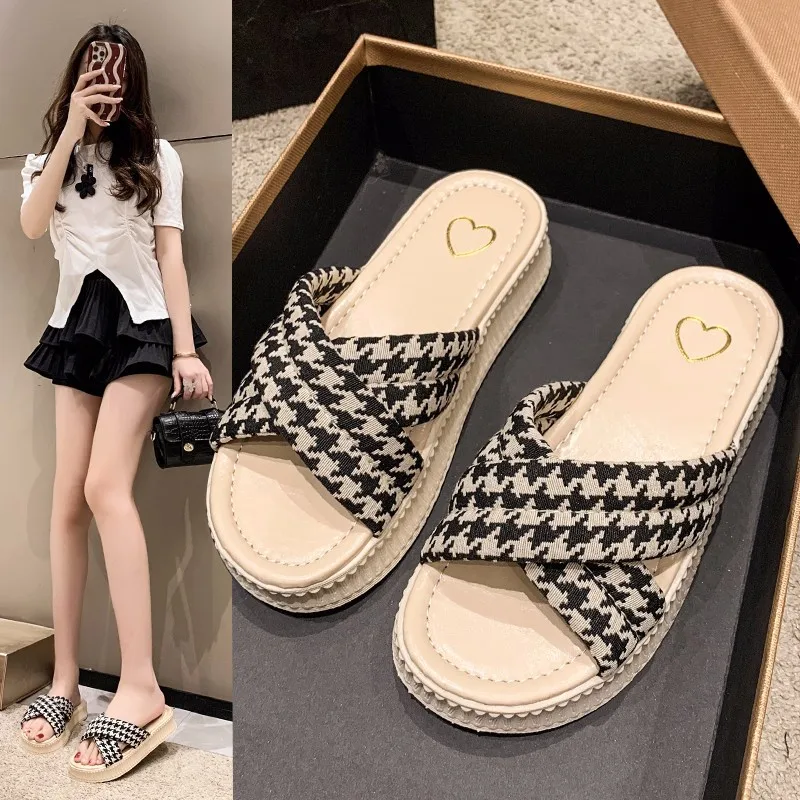 Shoes Cross-Tied Low Slippers Casual Slipers Women Slides Platform Luxury 2023 PU Hoof Heels Round Toe Fabric Rome Rubber Basic
Shoes Cross-Tied Low Slippers Casual Slipers Women Slides Platform Luxury 2023 PU Hoof Heels Round Toe Fabric Rome Rubber Basic